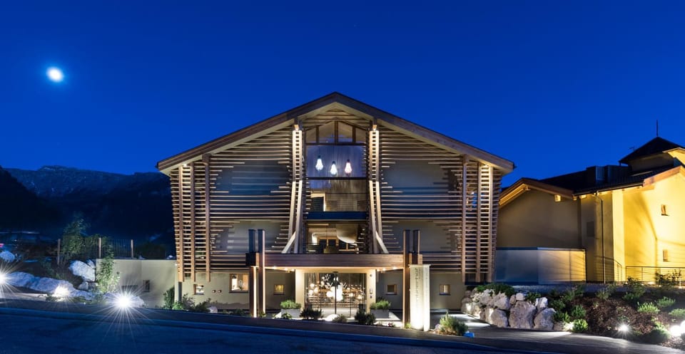 Facade/entrance, Night, Mountain view