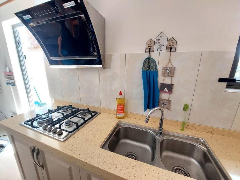 Kitchen or kitchenette, stove
