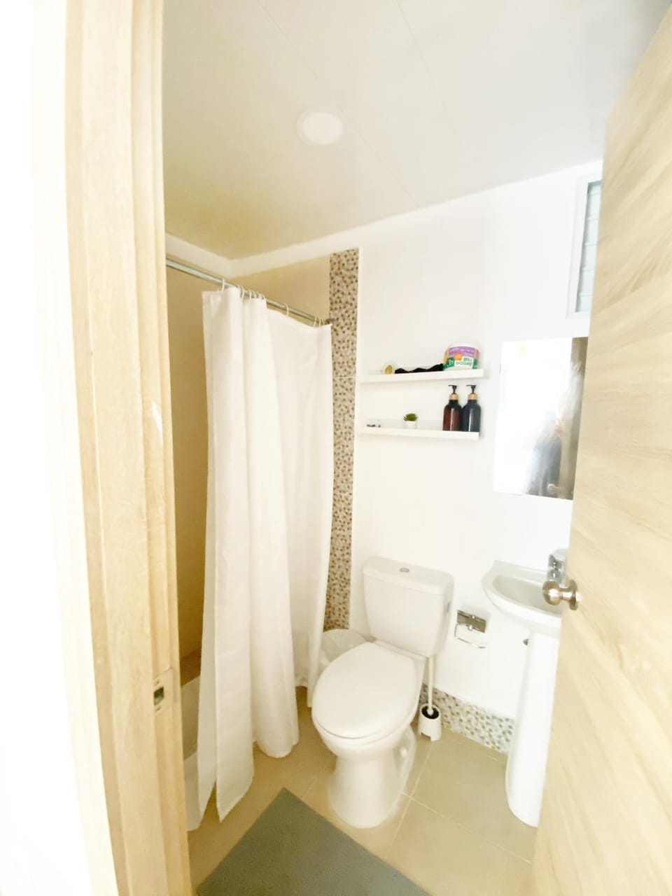 Shower, Toilet, Bathroom