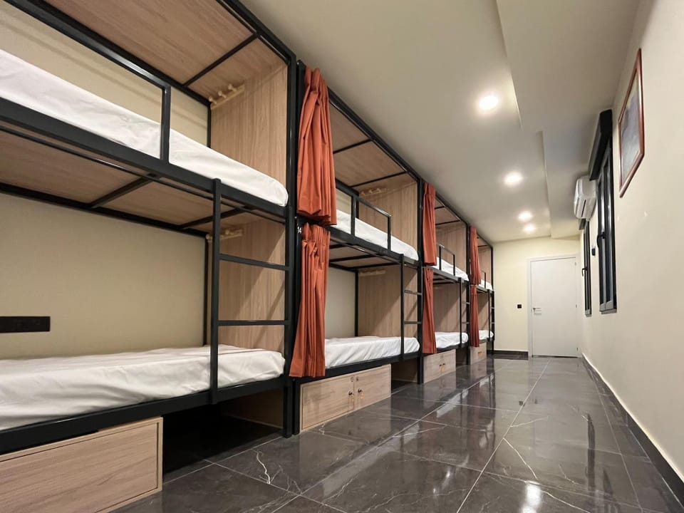 Bed, Photo of the whole room, Bedroom, bunk bed