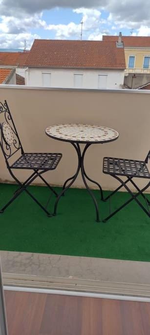 L'Escapade Appartement T1 douillet tout confort Apartment in Auvergne-Rhône-Alpes