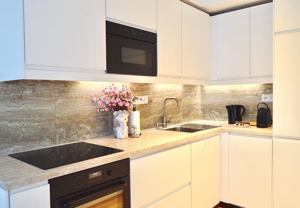 Coffee/tea facilities, Kitchen or kitchenette, minibar, pet friendly, stove, toaster
