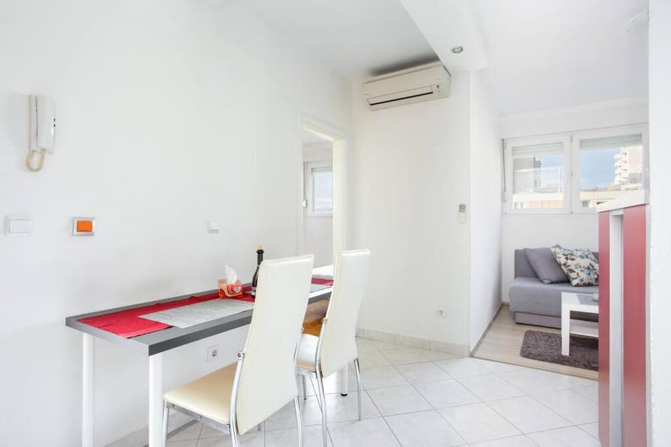 Apartment Dorna near city center and Bačvice beach Apartment in Split