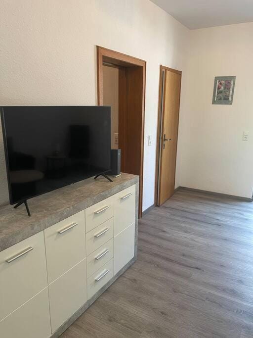 Communal lounge/ TV room, TV and multimedia, Evening entertainment
