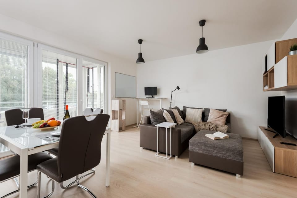 Living room, Seating area, Dining area