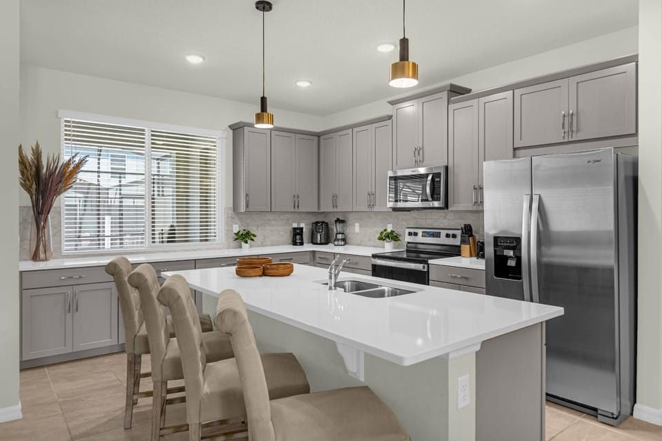 Kitchen or kitchenette, Dining area, dishwasher, minibar, pet friendly, stove, toaster