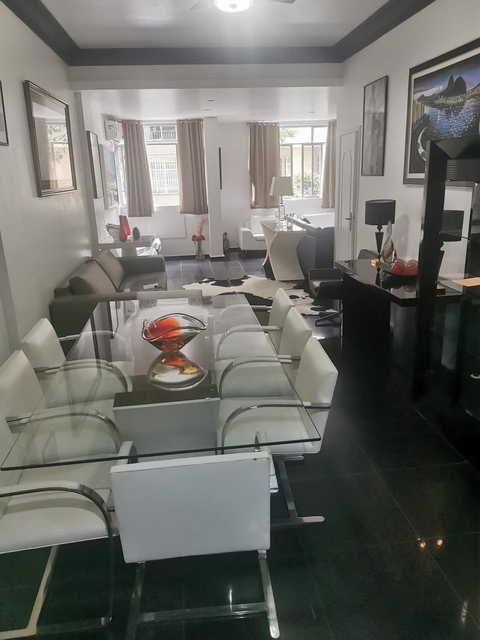 The best Copacabana Luxury Design 3 Bedroom room 3 bathroom 75 gigantic inch cinema tv top location 4 split ac Apartment in Rio de Janeiro