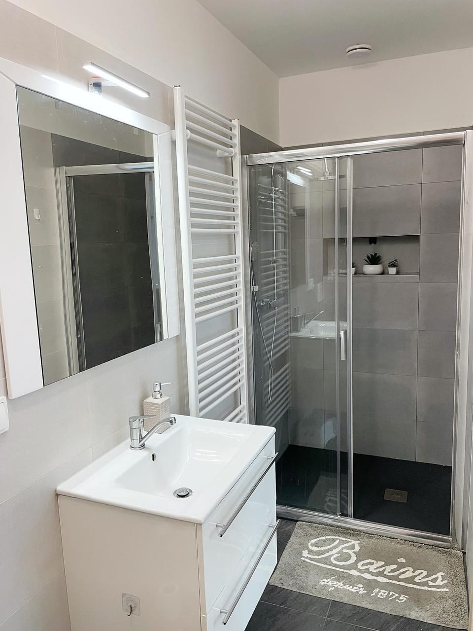 Apartmán U Náměstí Apartment in South Bohemian Region