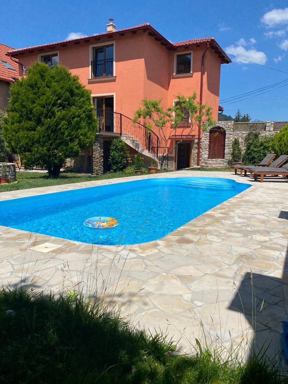 Property building, Swimming pool