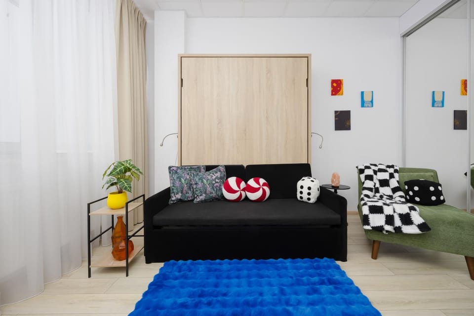 Living room, Photo of the whole room, Seating area, Bedroom