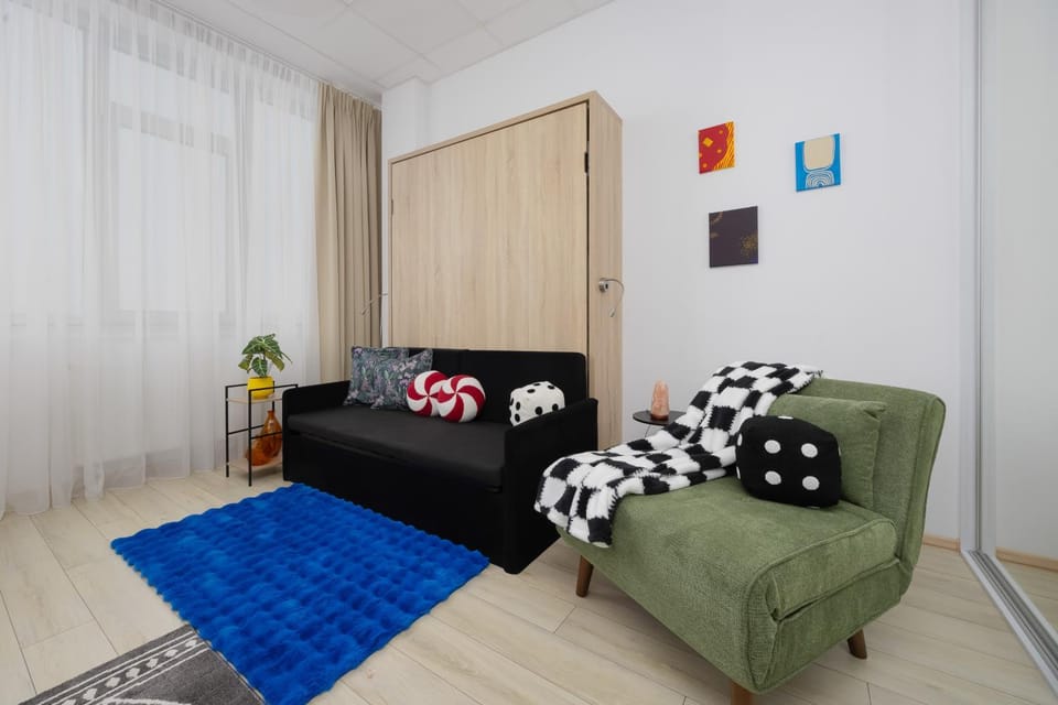 Bed, Living room, Photo of the whole room, Seating area, Bedroom, wardrobe