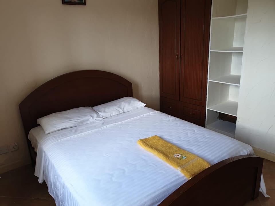 Bed, Bedroom, wardrobe