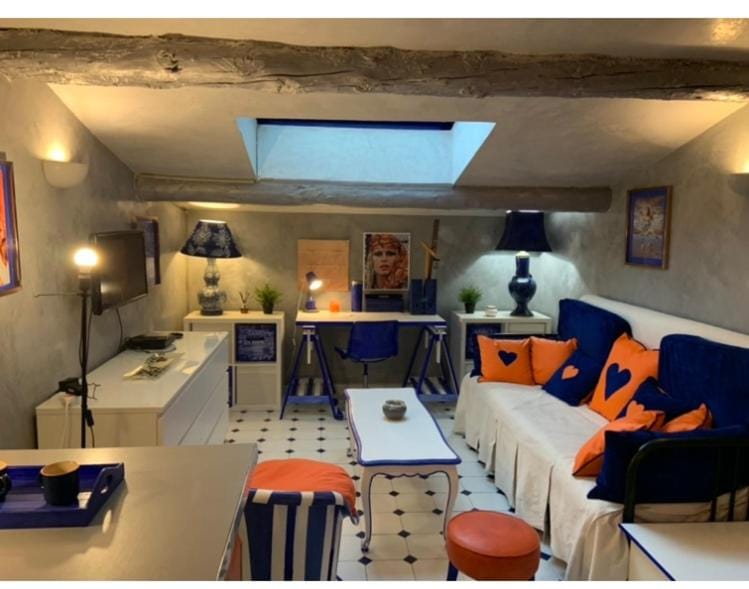 Appartement de Luxe ," L ' ATELIER "au Cœur d'Aix-en-Provence Apartment in Aix-en-Provence