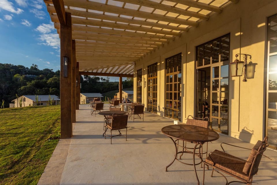 Property building, Balcony/Terrace