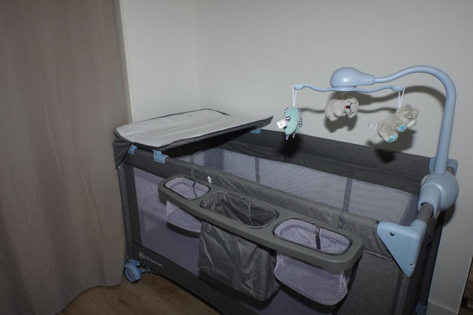 cot