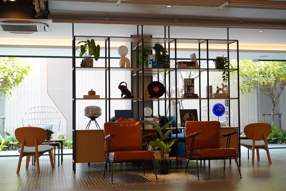 Seating area