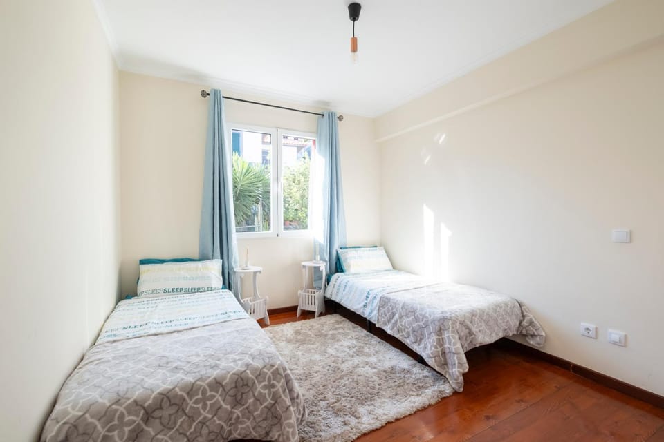Terrace to Atlantic Apartment in Madeira District