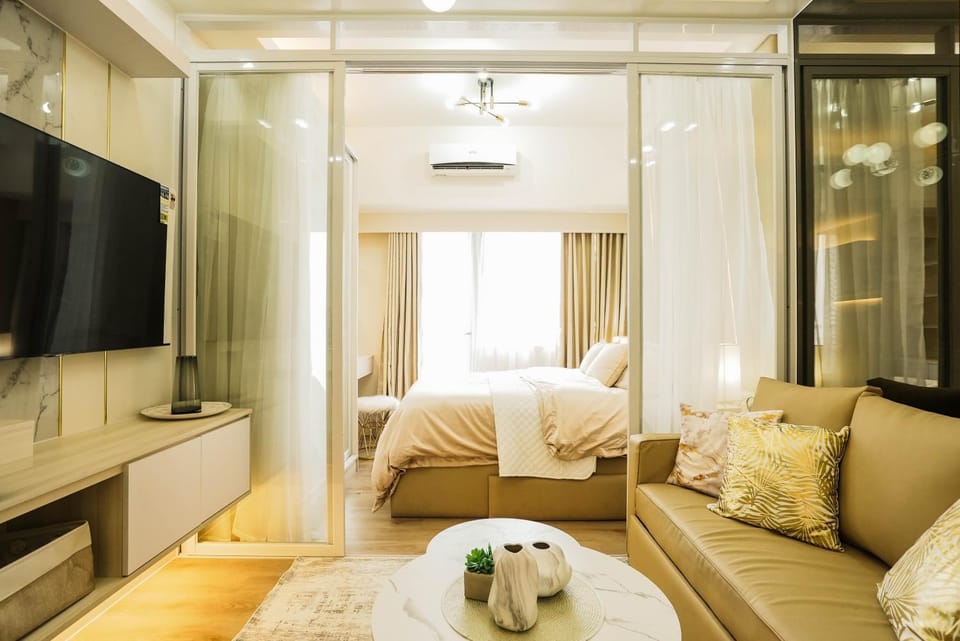 Living room, Bedroom
