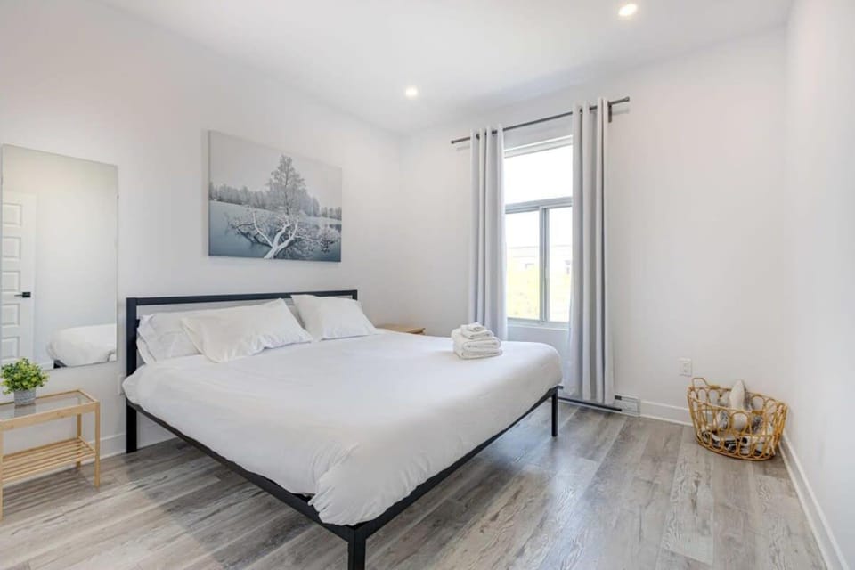 Le Mile End by M11 - Neat & Spacious 1BDR Unit Apartment in Laval