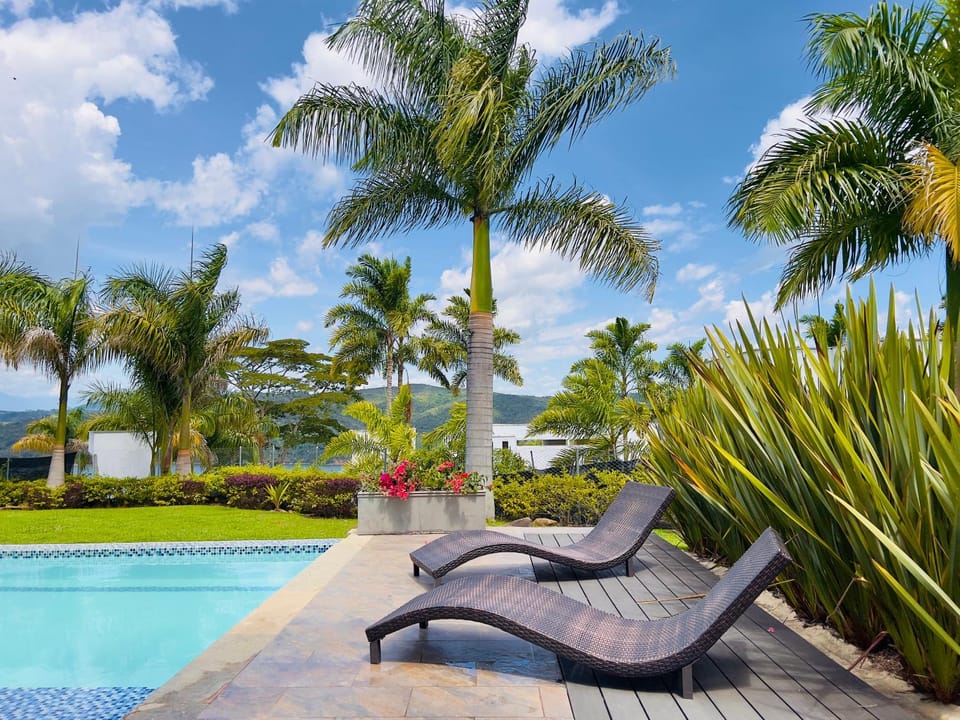 Spring, Day, Natural landscape, Garden, Garden view, Pool view, Swimming pool, sunbed