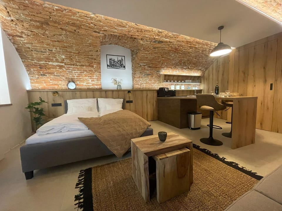 Kitchen or kitchenette, Photo of the whole room, Bedroom