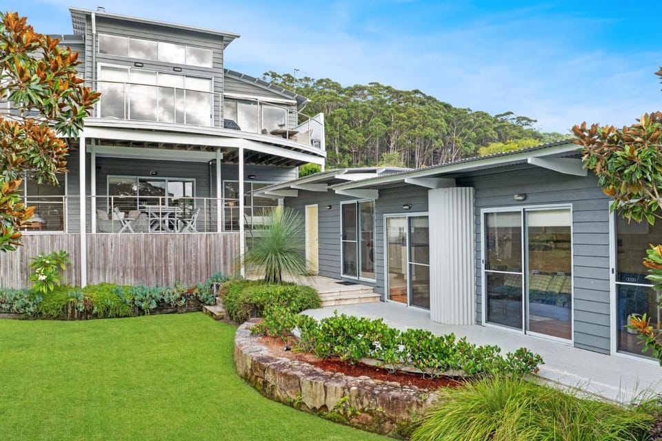 Hyams Reflections Hyams Beach House in Vincentia