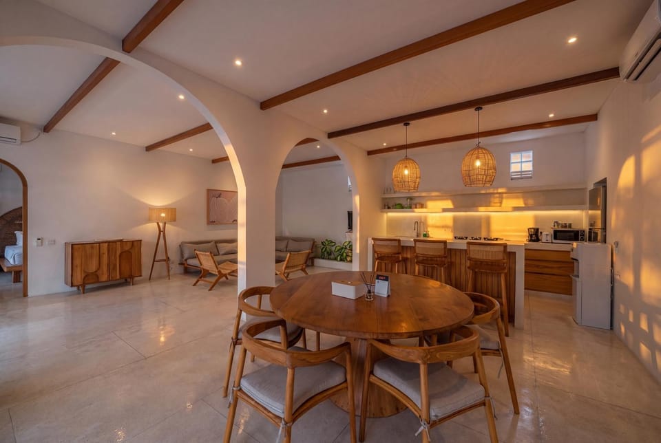 Villa Eliad - Charming 3 Bedroom Mediterranean Villa in Berawa Villa in North Kuta