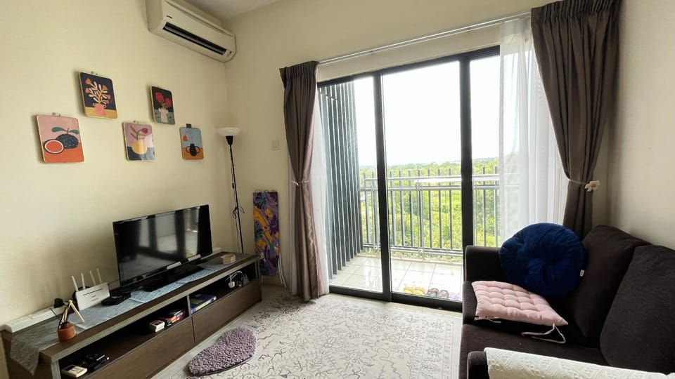Communal lounge/ TV room, TV and multimedia, Living room, Seating area