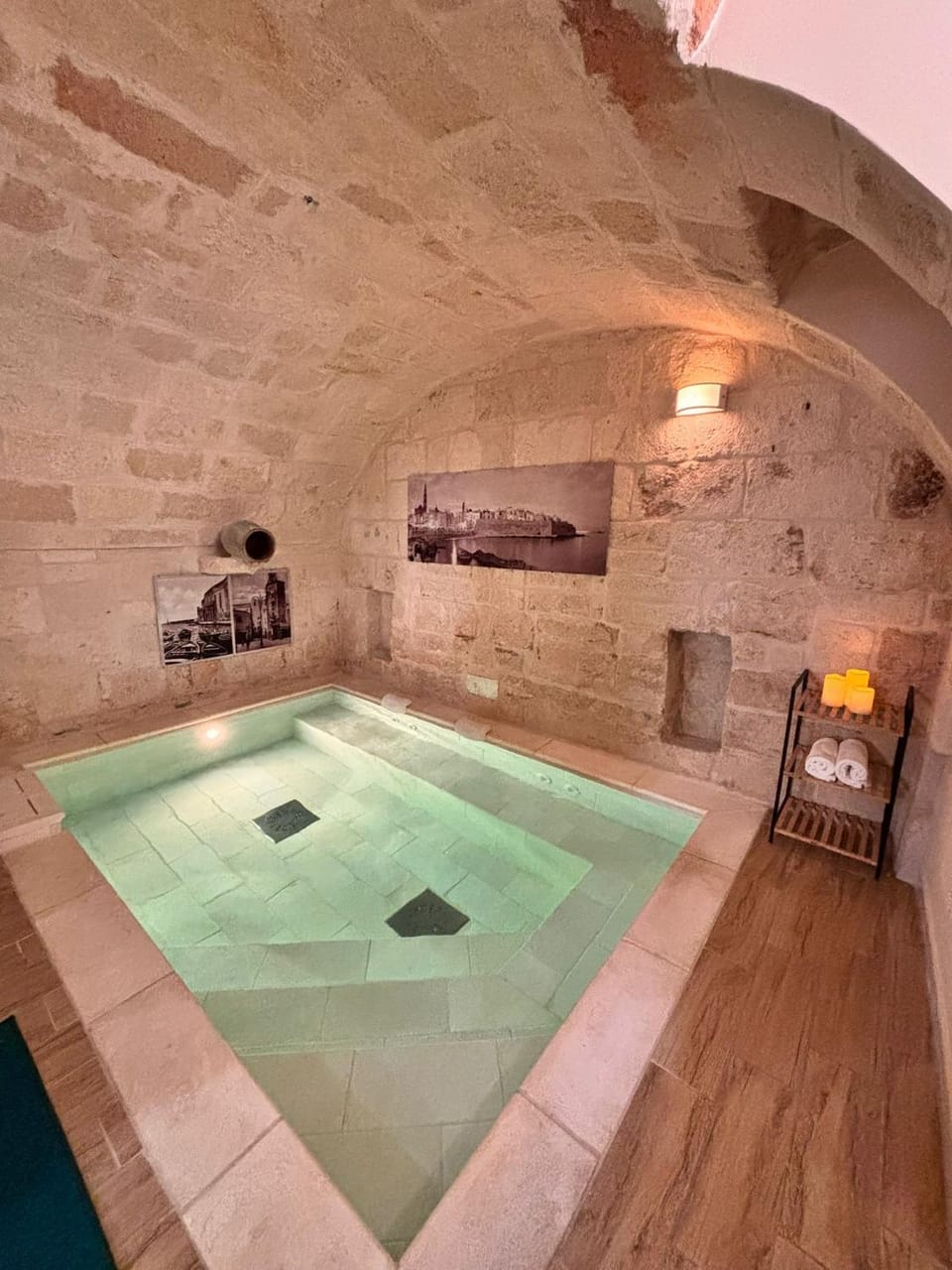 Al Rosa Antico Bed and Breakfast in Apulia