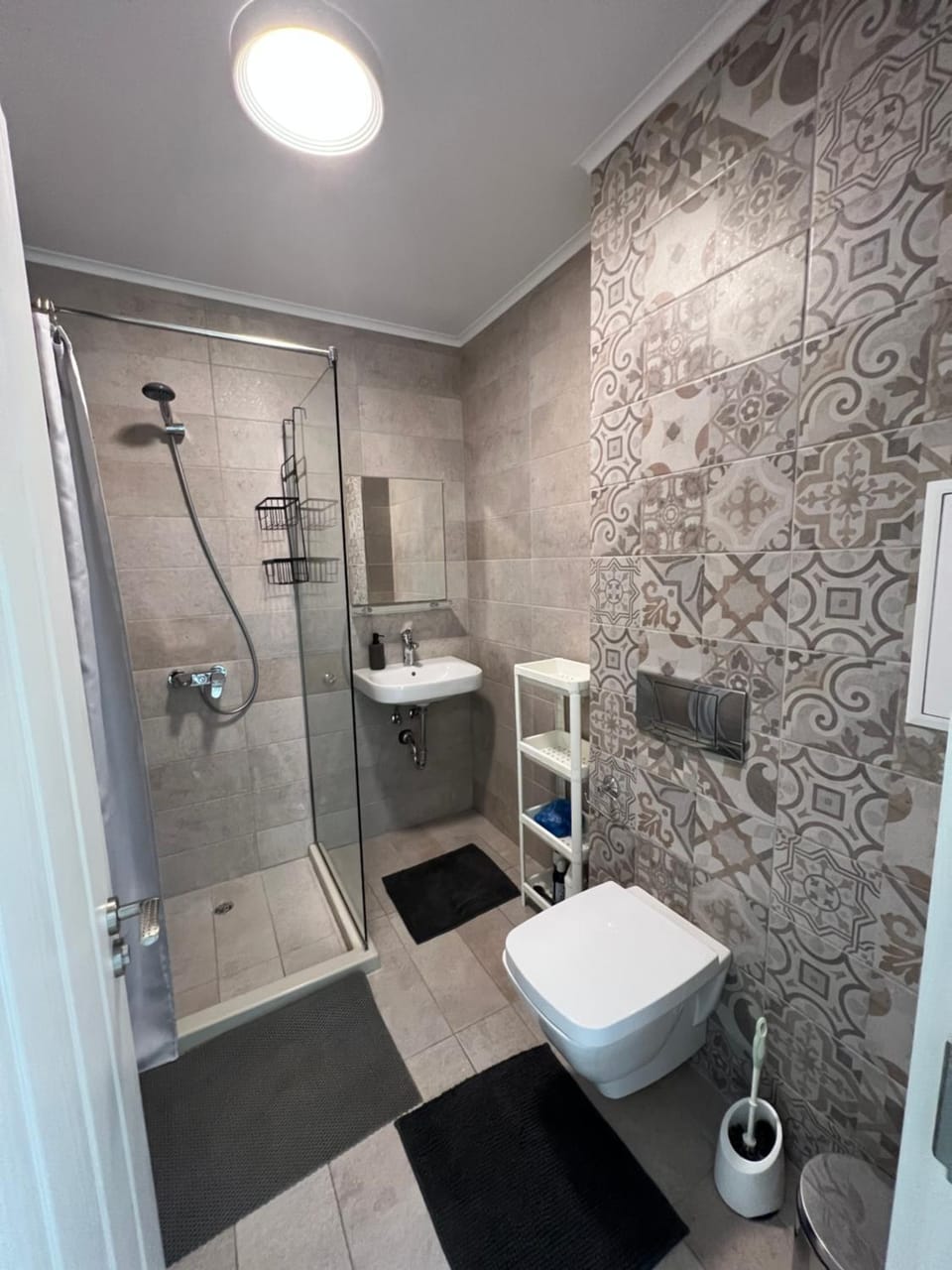 Seaview flat with pool Apartment in Varna