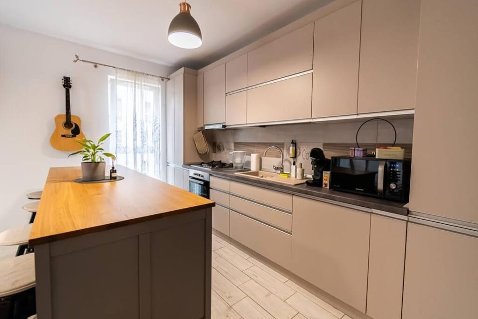 Coffee/tea facilities, Kitchen or kitchenette, minibar