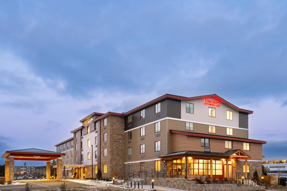 Hawthorn Extended Stay by Wyndham Williston Burlington Hotel in Williston