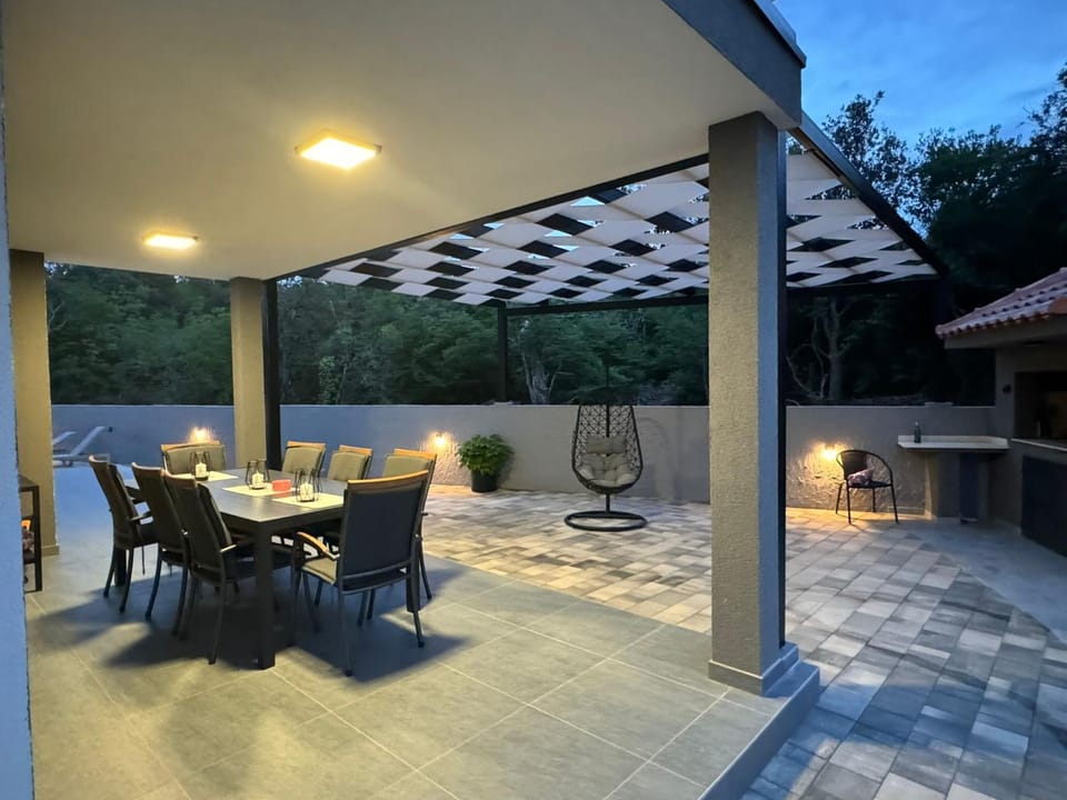 Day, Balcony/Terrace, Seating area