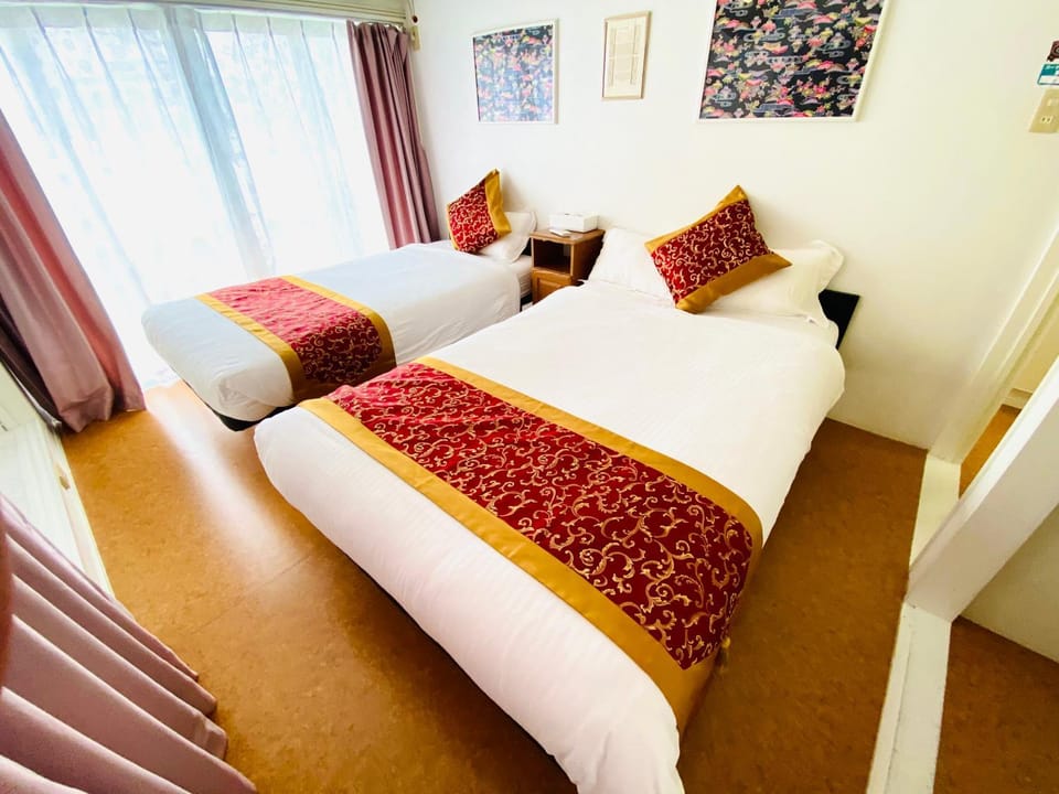ハレアカラ - 4階建てプライベートマンション Apartment in Naha