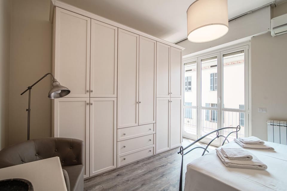 Lovely suite with private parking in Como Apartment in Como