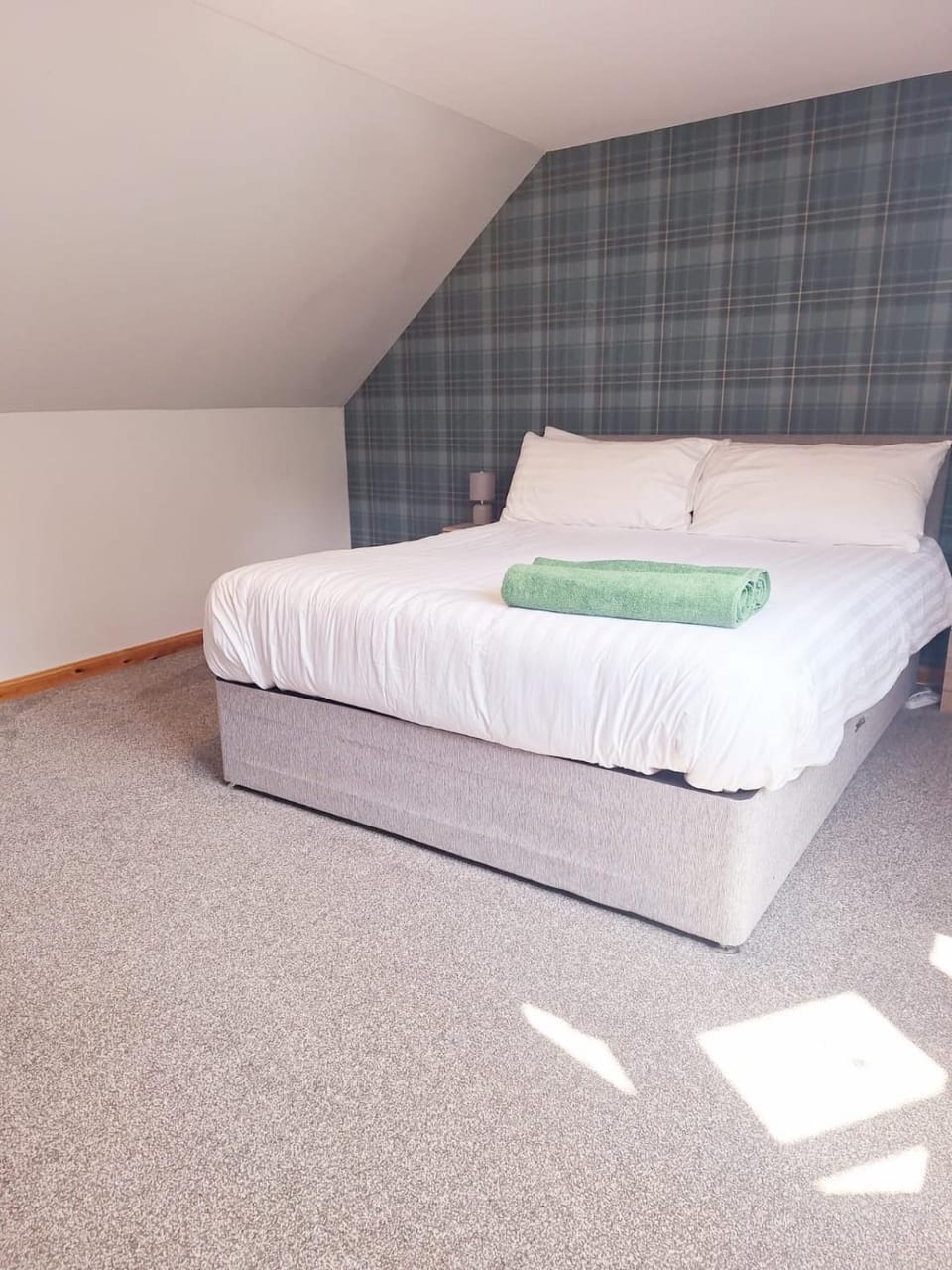 3 Bedroom Townhouse on NC500, Wick, Highland Apartment in Wick