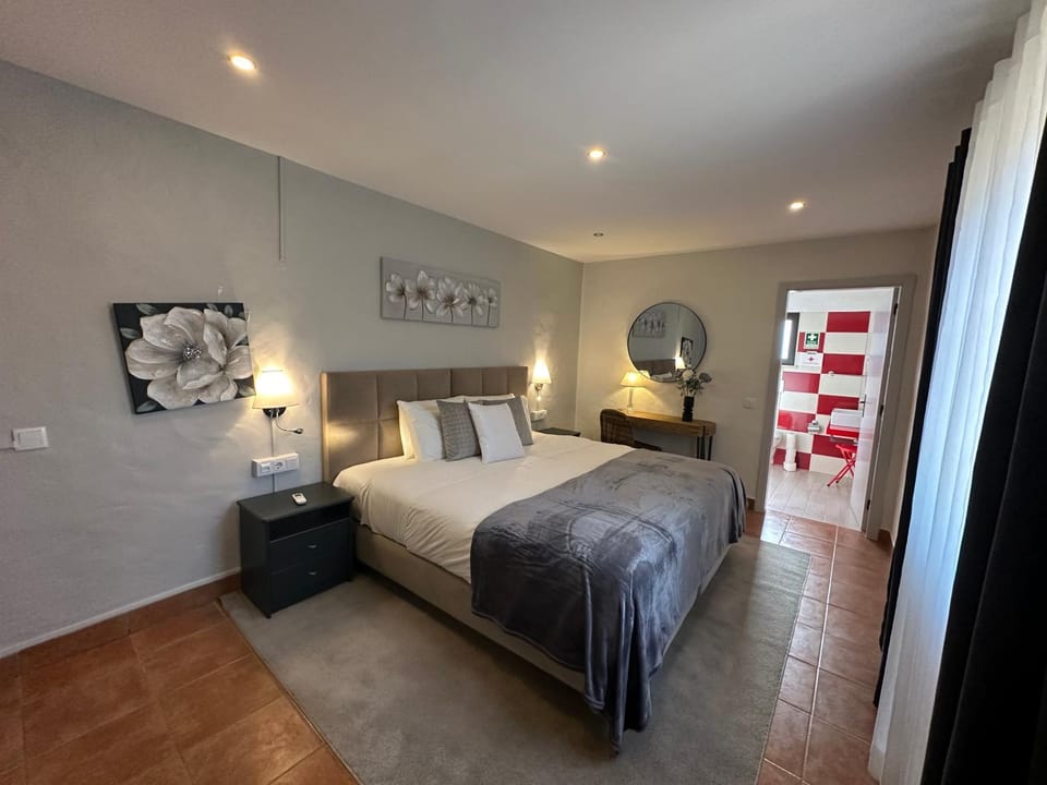 Bathroom, Bedroom