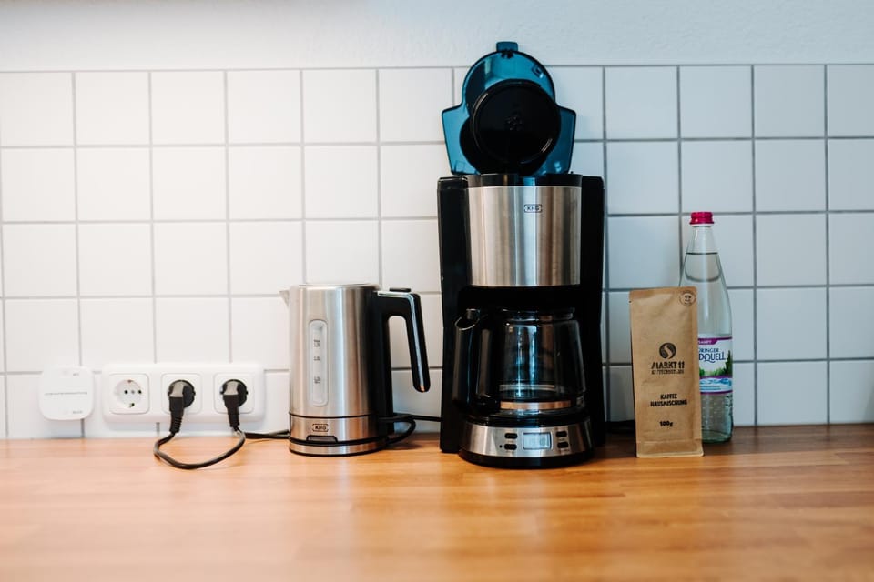 Coffee/tea facilities, Kitchen or kitchenette