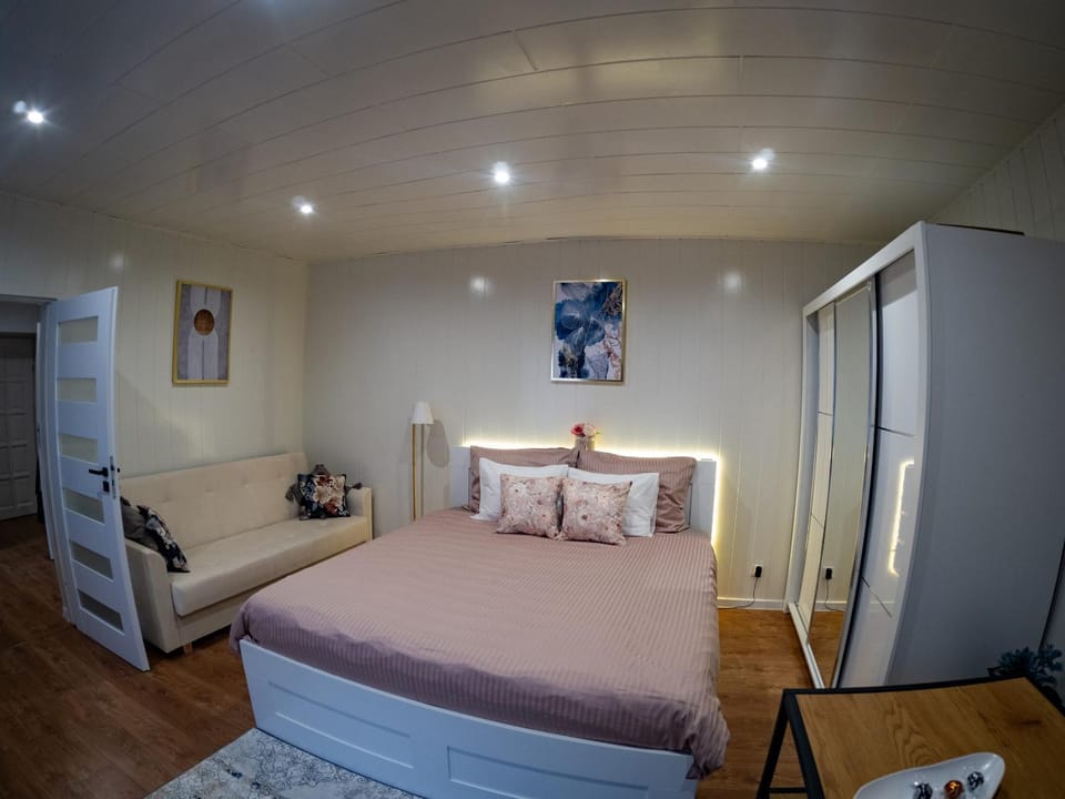 Apartament Classic Comfort Aleja NMP 8 - Free parking Apartment in Poland