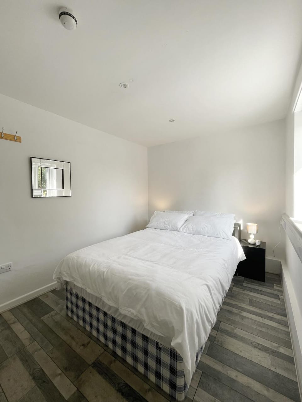 Bed, Photo of the whole room, Bedroom, hair dresser