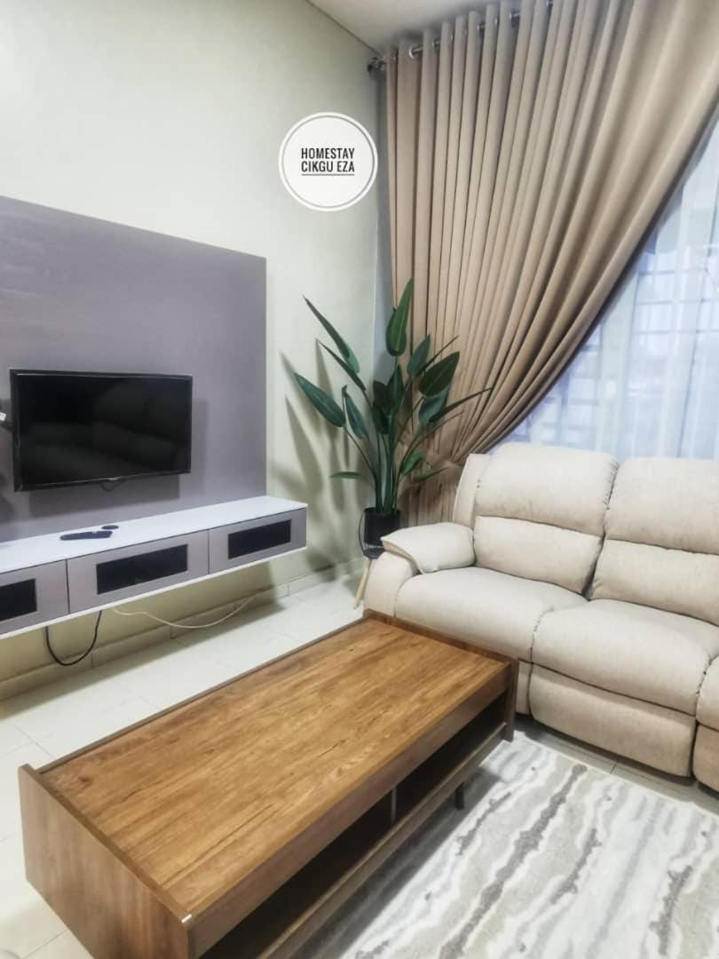 Property building, TV and multimedia, Living room