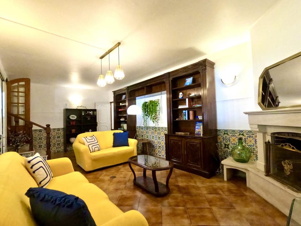 FLH Yucca House Carcavelos Beach House in Carcavelos