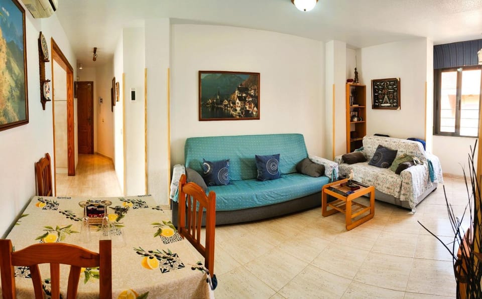 Lounge or bar, Dining area