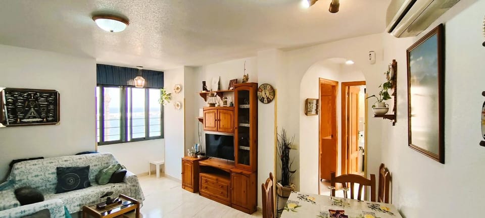 Communal lounge/ TV room, TV and multimedia, Living room, Seating area