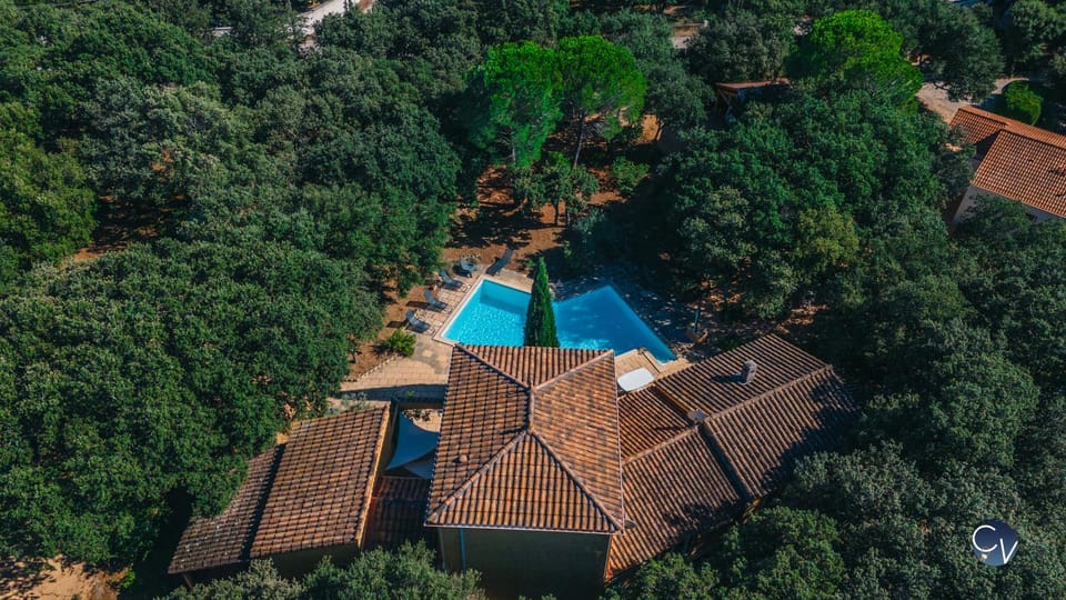 Les Baragnasses Villa in Provence