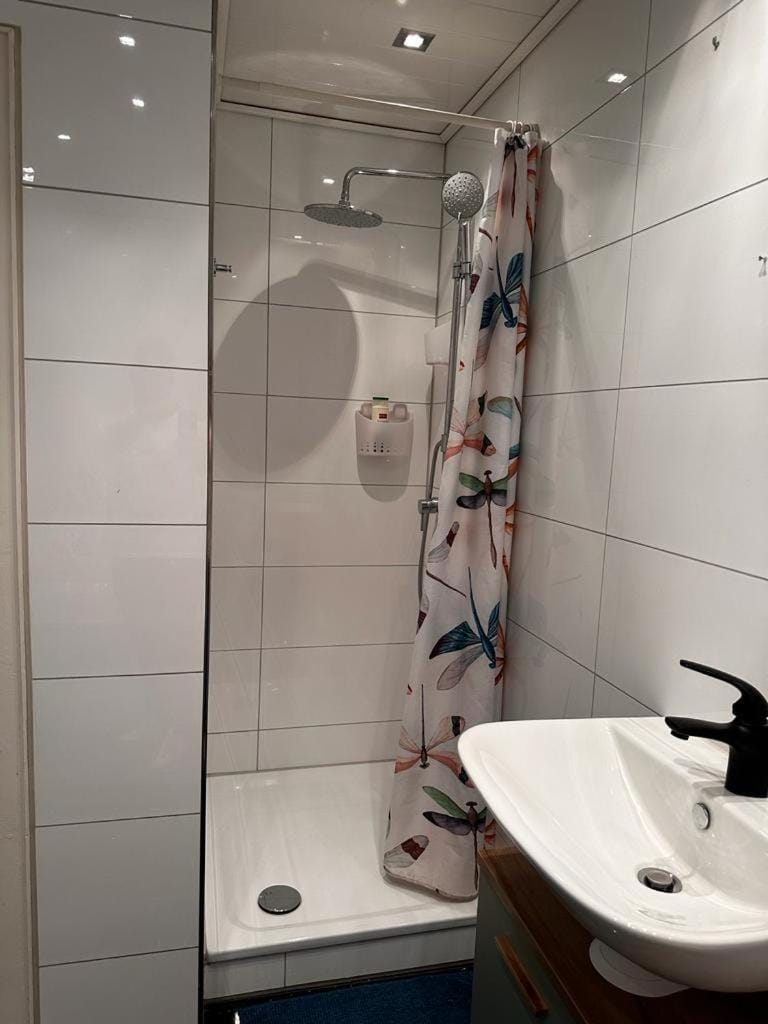 A&V Apartments Wunderschöne Rheinblick Wohnung zum entspannen Apt Ela Apartment in Duisburg