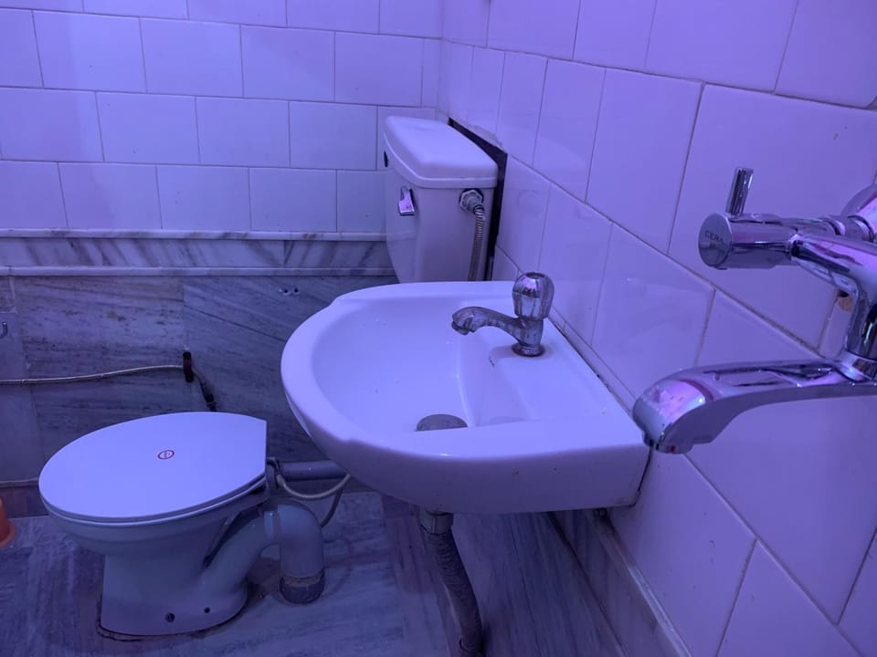 Toilet, Bathroom