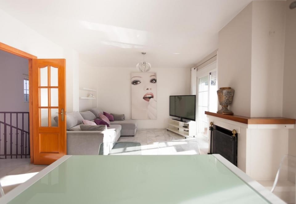 Villa Puerto Blanquillo House in Axarquía