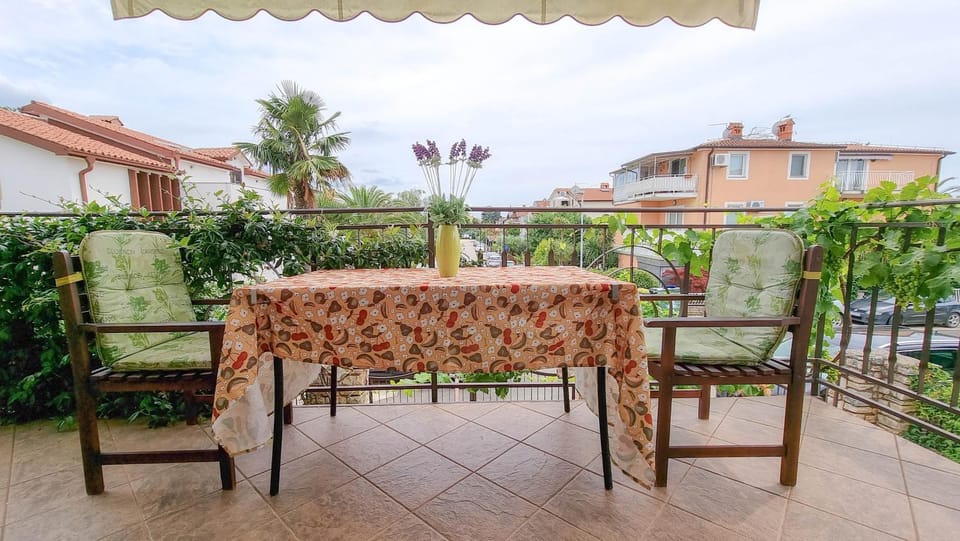 Apartment Tarta Apartment in Novigrad