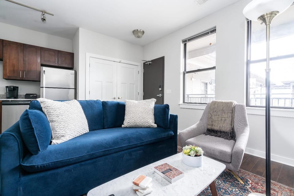CozySuites Music Row Elegant 1BR in Nashville! 21 Apartment in Music Row